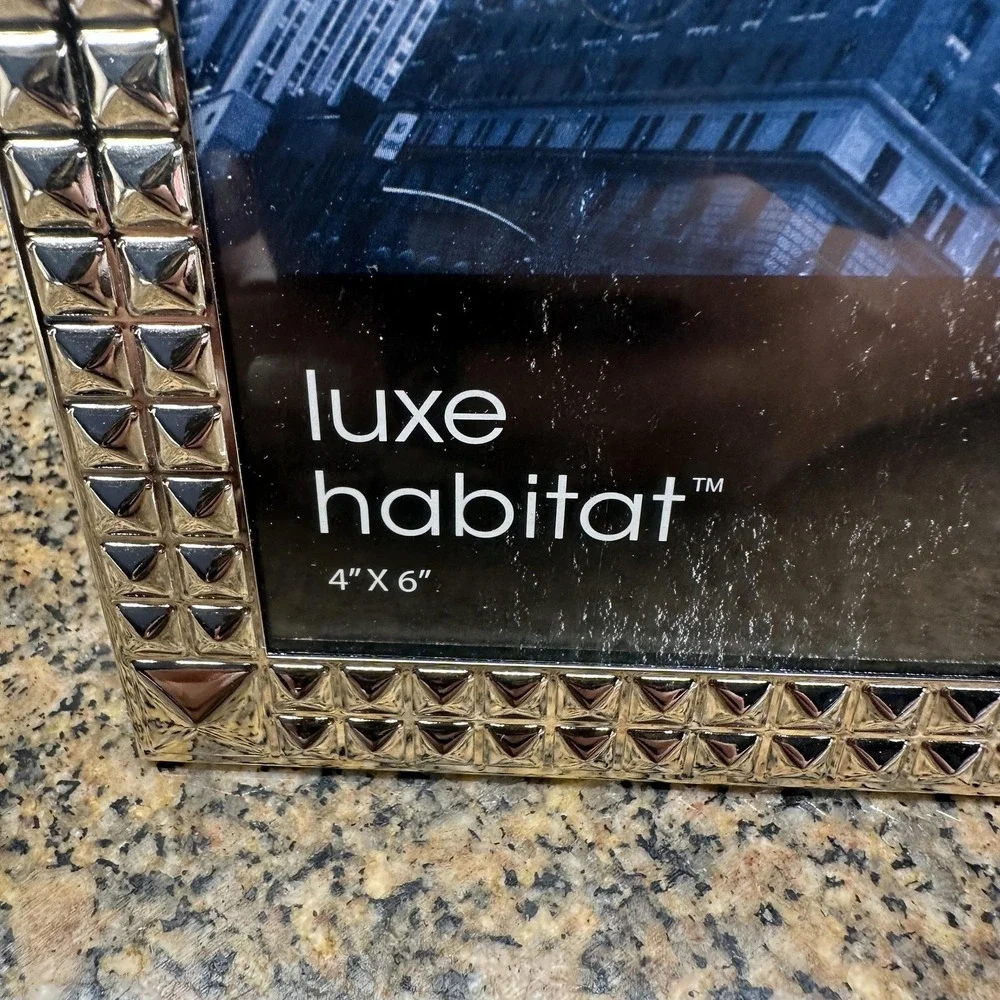 Luxe Habitat Y2K Silver Studded‎ Picture Photo Frame 4x6 Metal Modern Tabletop
